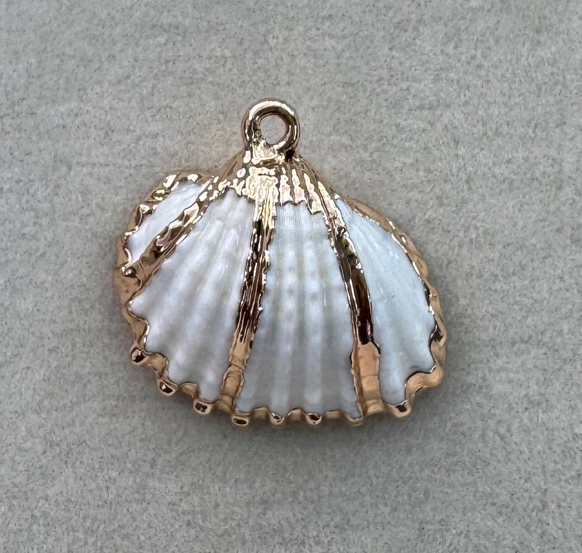 Gold Sea Shell Charm