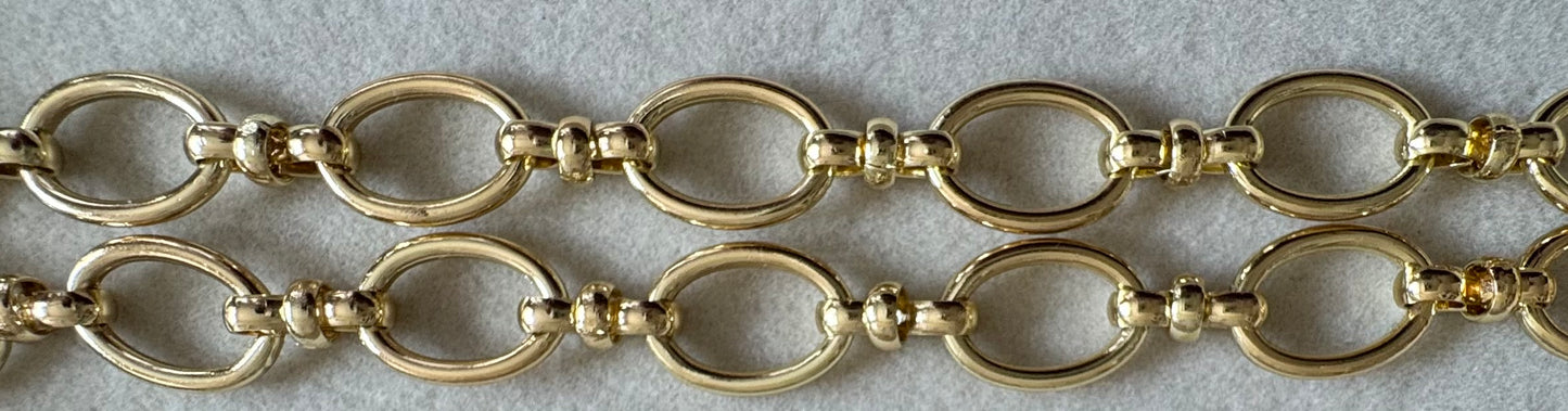 Large gold round chain