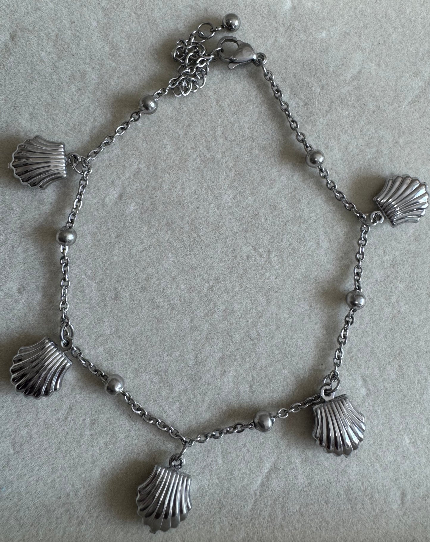 Charm sea shell anklet silver