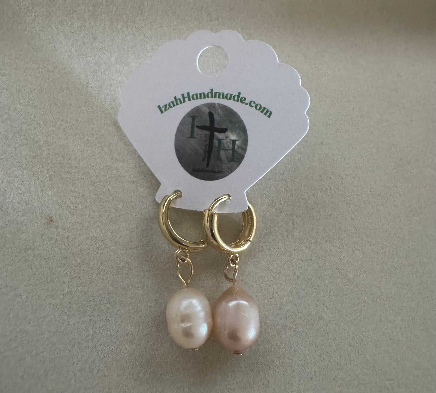 Gold pink pearl Huggies