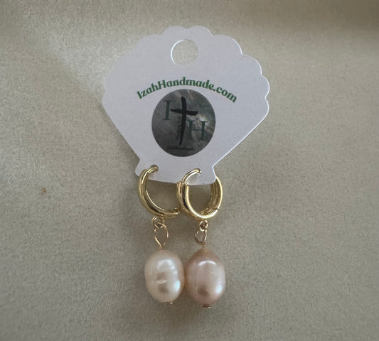 Gold pink pearl Huggies