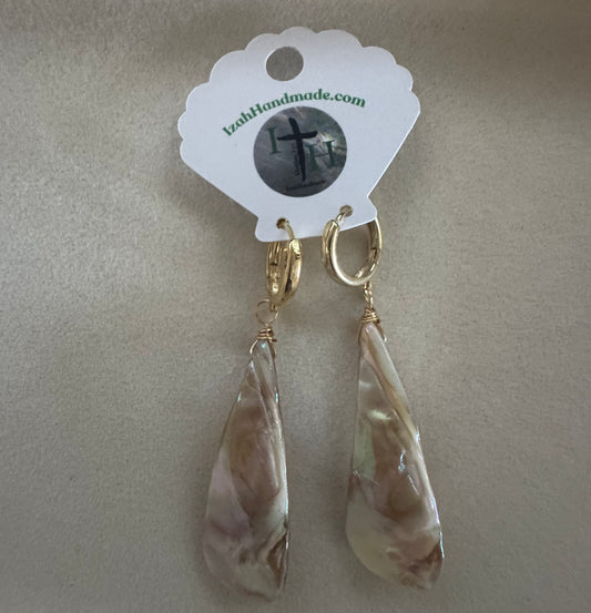 Wire wrapped mother of pearl Huggies