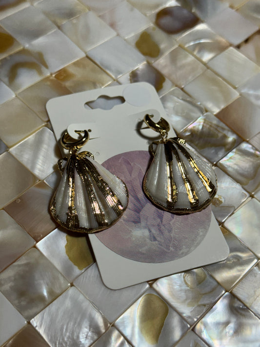 Gold Sea Shell Huggies